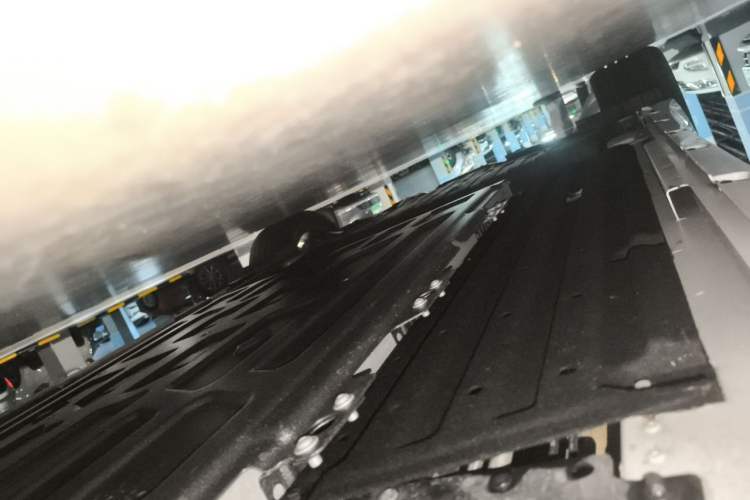 Used Lynk & Co 10 EM-P 2025 Model 240 Four-Wheel Drive Ultra Chassis Front Right