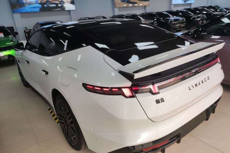 Used Lynk & Co 10 EM-P 2025 Model 240 Four-Wheel Drive Ultra Exterior 2