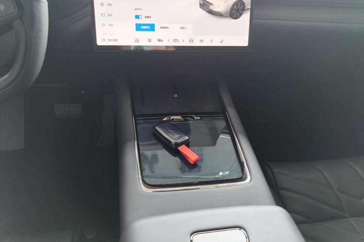 Used Lynk & Co 10 EM-P 2025 Model 120 Four-Wheel Drive Ultra Gear Lever