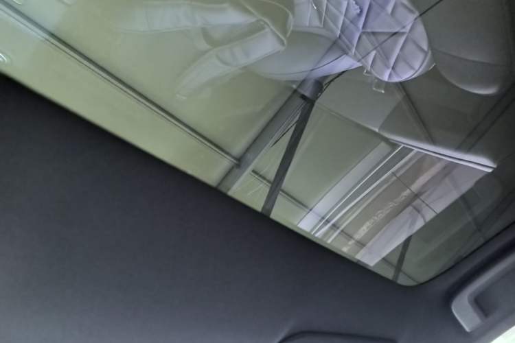 Used Lynk & Co 10 EM-P 2025 Model 120 Four-Wheel Drive Ultra Headliner