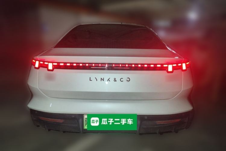 Used Lynk & Co 10 EM-P 2025 Model 120 Four-Wheel Drive Ultra Rear