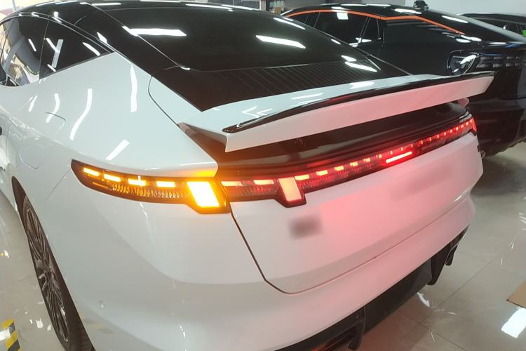Used Lynk & Co 10 EM-P 2025 Model 240 All-Wheel Drive Ultra—Sport Edition Rear