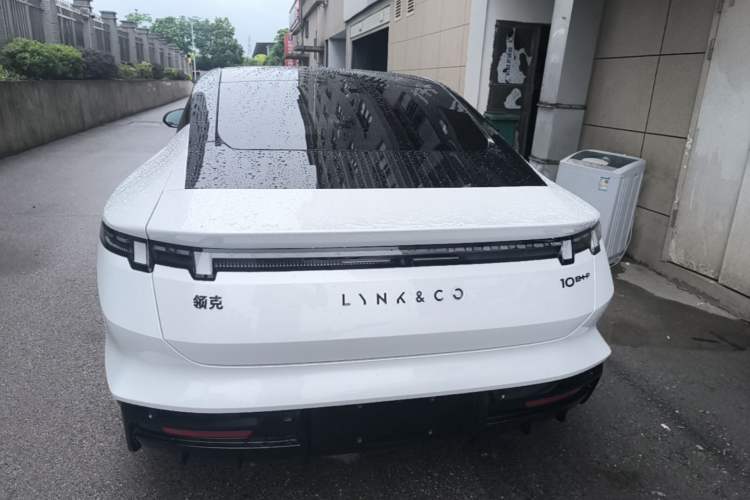 Used Lynk & Co 10 EM-P 2025 Model 240 Four-Wheel Drive Ultra Rear