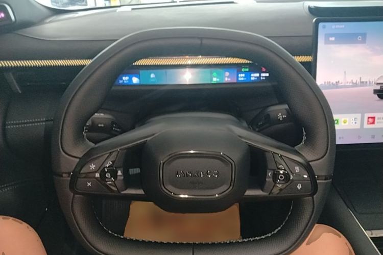 Used Lynk & Co 10 EM-P 2025 Model 120 Four-Wheel Drive Ultra Steering Wheel