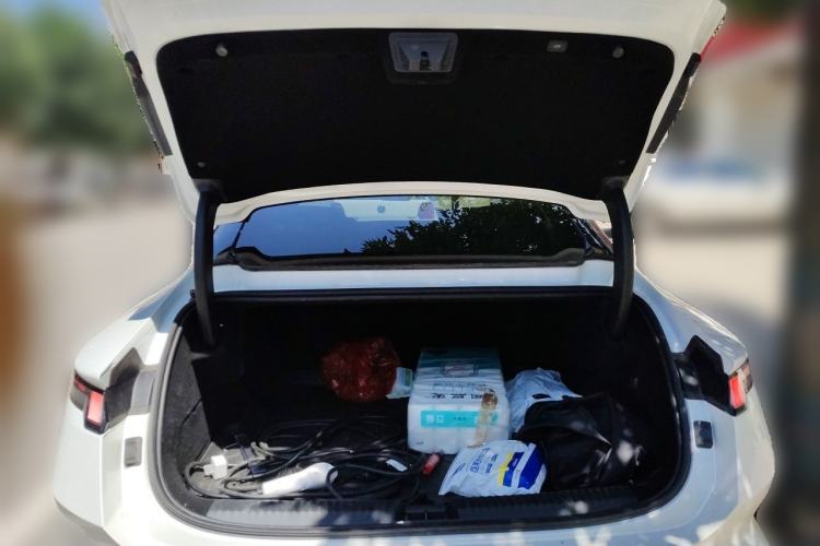 Used Lynk & Co 10 EM-P 2025 Model 120 Four-Wheel Drive Ultra Trunk