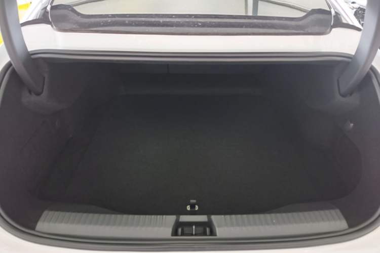 Used Lynk & Co 10 EM-P 2025 Model 120 Four-Wheel Drive Ultra Trunk