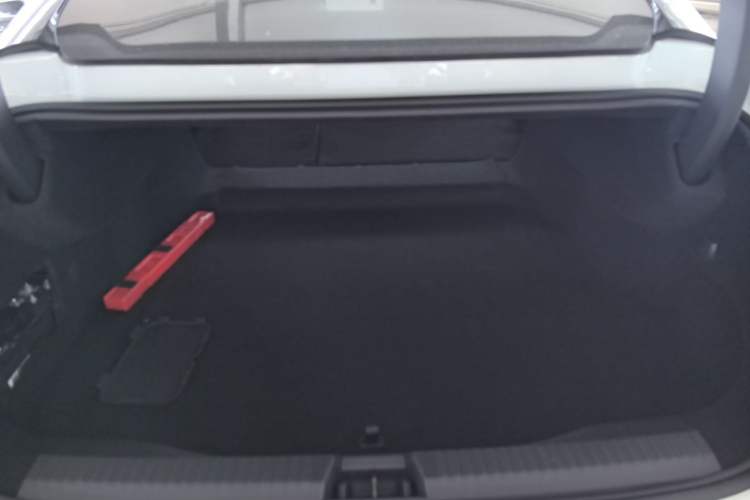 Used Lynk & Co 10 EM-P 2025 Model 120 Four-Wheel Drive Ultra Trunk