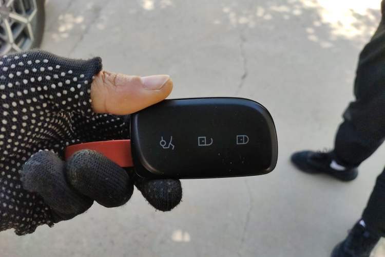 Used Lynk & Co 10 EM-P 2025 Model 120 Four-Wheel Drive Ultra Vehicle Key