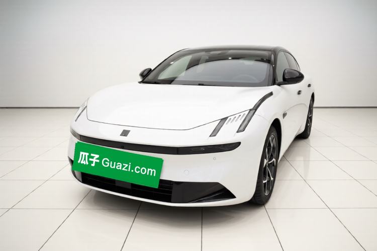 Lynk & Co 10 EM-P 2025 Facelifted Model 240 All-Wheel Drive Ultra