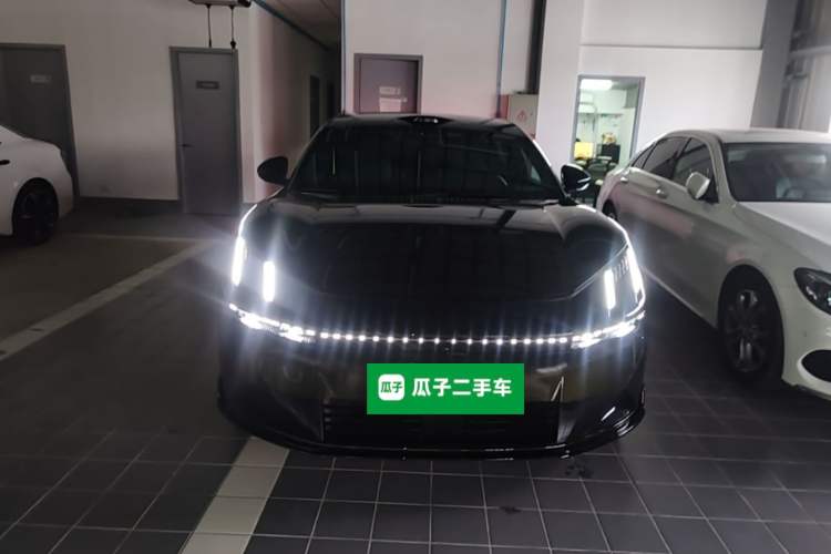 Used Lynk & Co 10 EM-P 2025 Model 240 All-Wheel Drive Ultra—Sport Edition Front