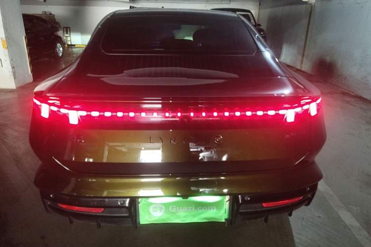 Used Lynk & Co 10 EM-P 2025 Model 240 All-Wheel Drive Ultra—Sport Edition Rear