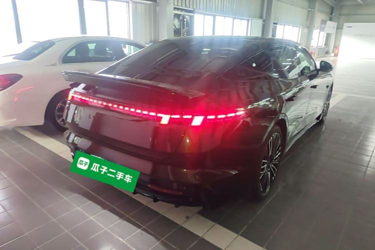 Used Lynk & Co 10 EM-P 2025 Model 240 All-Wheel Drive Ultra—Sport Edition Rear Right 45 Deg