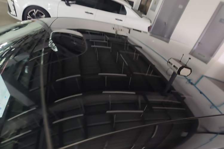Used Lynk & Co 10 EM-P 2025 Model 240 All-Wheel Drive Ultra—Sport Edition Roof
