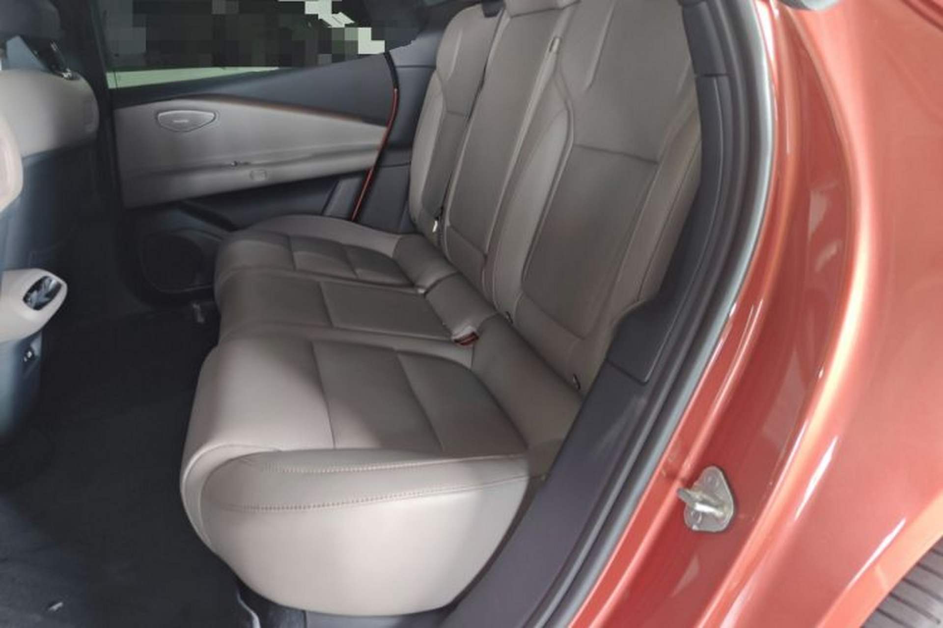 Used Lynk & Co Z10 2025 95 kWh 702 km All-Wheel Drive Intelligent Driving Ultra Left Rear Seat