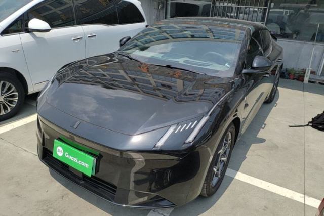 Used Lynk & Co Z10 2025 STARBUFF 95 kWh 766 km Range Rear-Wheel Drive