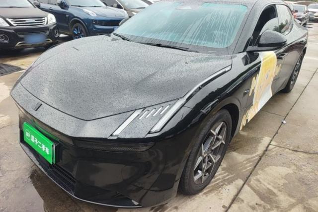 Used Lynk & Co Z10 2025 95 kWh 766 km Range Rear-Wheel Drive Max