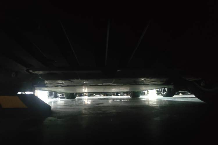 Used Lynk & Co Z10 2025 95 kWh 806 km Range Rear-Wheel Drive Advanced Driver-Assistance System Max Chassis Rear