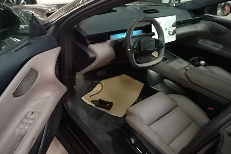 Used Lynk & Co Z10 2025 STARBUFF 95 kWh 680 km All-Wheel Drive Intelligent Driving Driver Seat