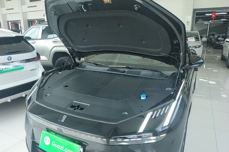 Used Lynk & Co Z10 2025 95 kWh 766 km Range Rear-Wheel Drive Max Engine Bay