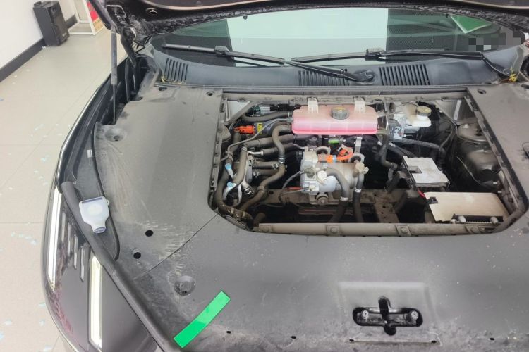Used Lynk & Co Z10 2025 95 kWh 766 km Range Rear-Wheel Drive Max Engine Bay Right
