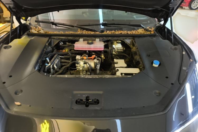 Used Lynk & Co Z10 2025 STARBUFF 95 kWh 766 km Range Rear-Wheel Drive Engine Bay