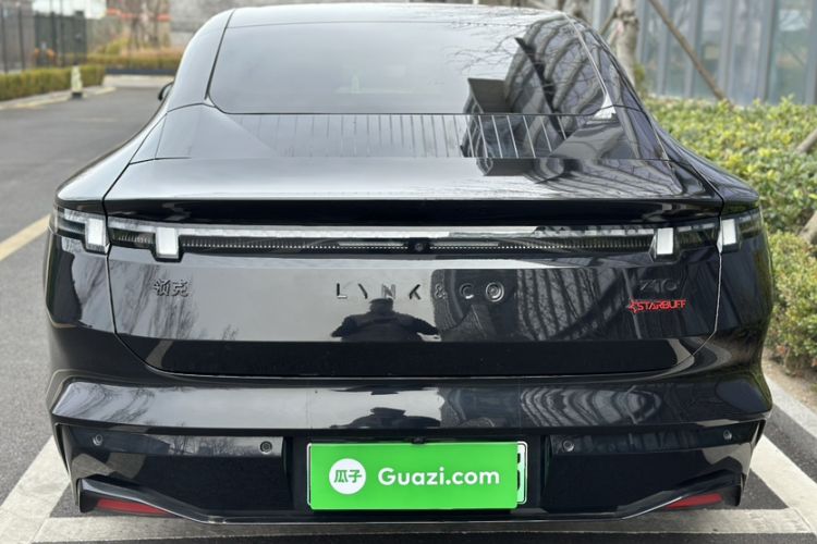Used Lynk & Co Z10 2025 STARBUFF 95 kWh 680 km All-Wheel Drive Intelligent Driving Exterior 1