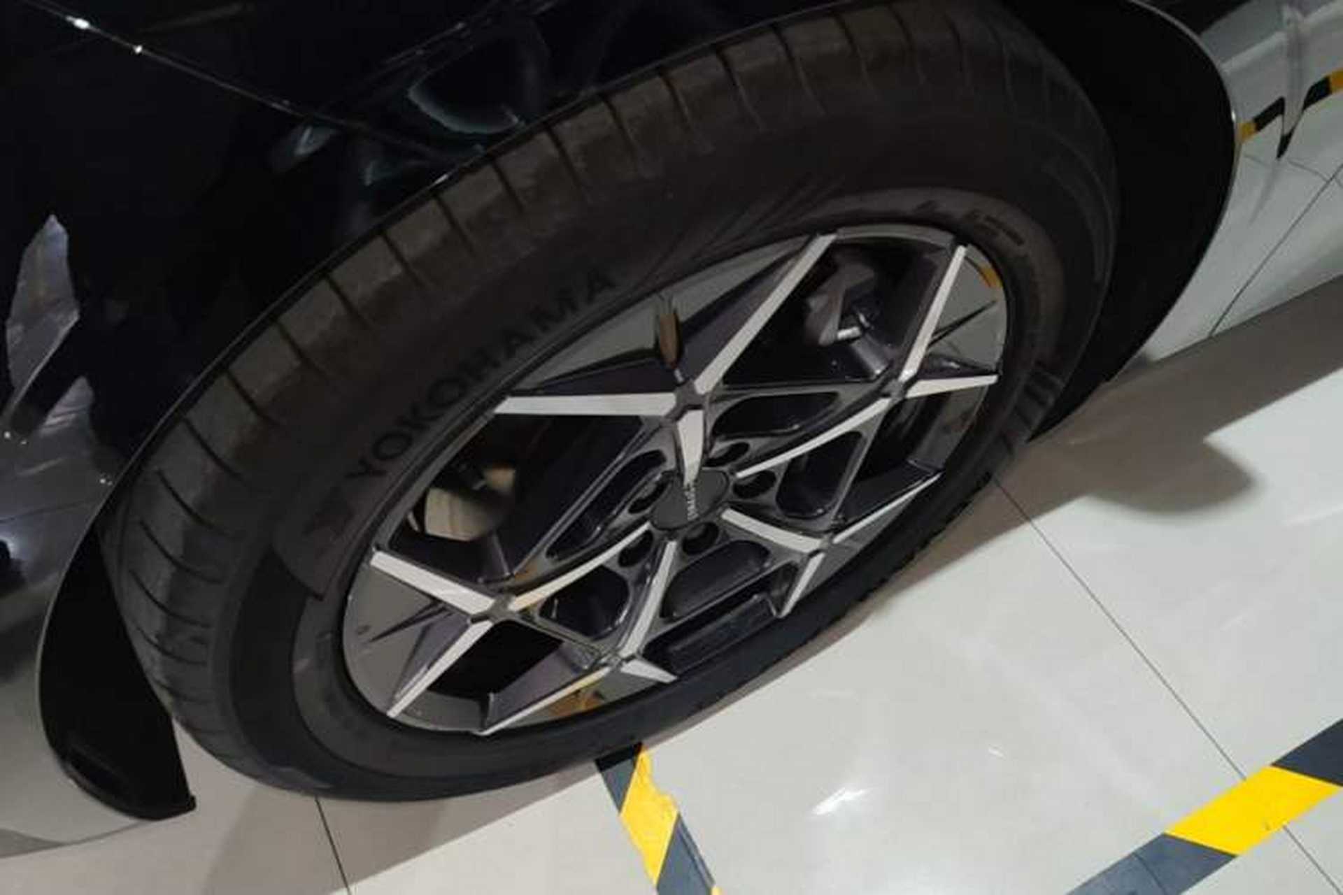 Used Lynk & Co Z10 2025 95 kWh 766 km Range Rear-Wheel Drive Max Exterior 4