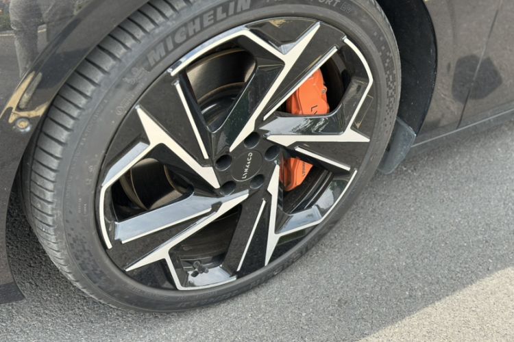 Used Lynk & Co Z10 2025 STARBUFF 95 kWh 680 km All-Wheel Drive Intelligent Driving Exterior 5