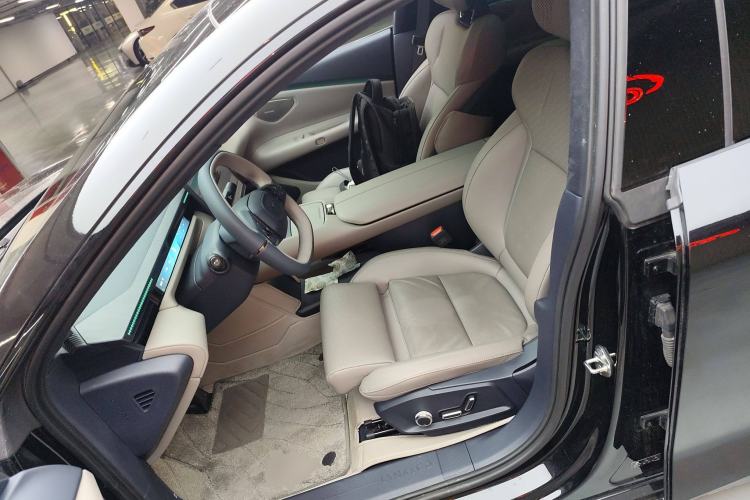 Used Lynk & Co Z10 2025 95 kWh 702 km All-Wheel Drive Intelligent Driving Ultra Left Front Seat