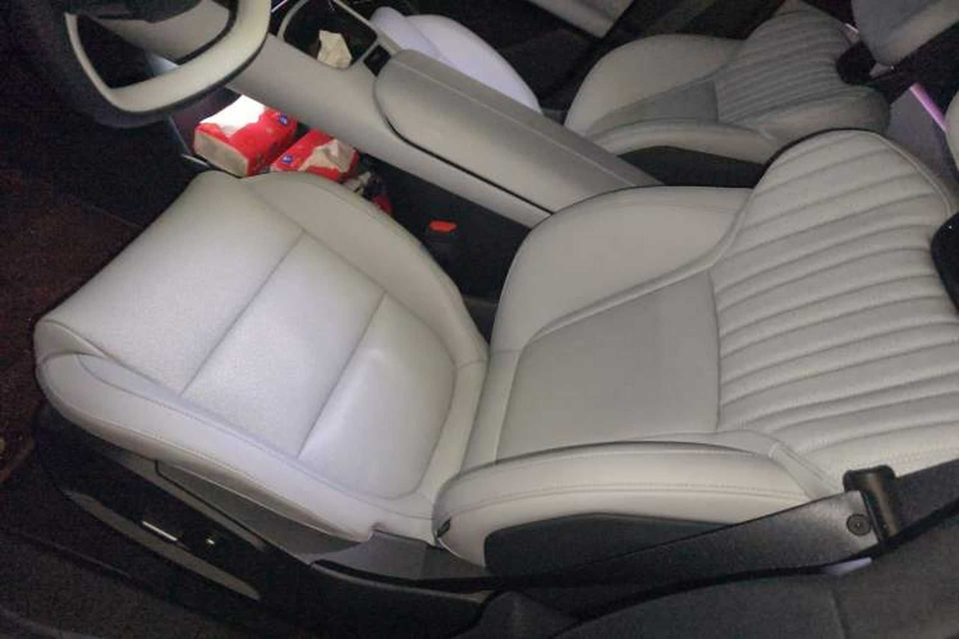 Used Lynk & Co Z10 2025 95 kWh 766 km Range Rear-Wheel Drive Max Left Front Seat