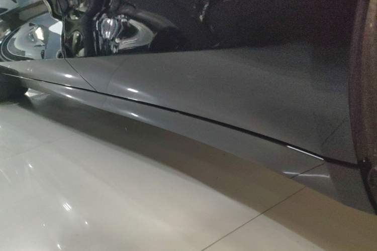 Used Lynk & Co Z10 2025 95 kWh 766 km Range Rear-Wheel Drive Max Left Side Sill