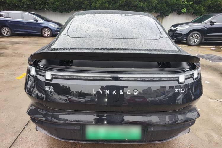 Used Lynk & Co Z10 2025 95 kWh 766 km Range Rear-Wheel Drive Max Rear