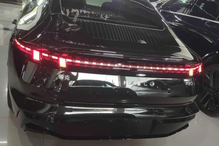 Used Lynk & Co Z10 2025 95 kWh 766 km Range Rear-Wheel Drive Max Rear