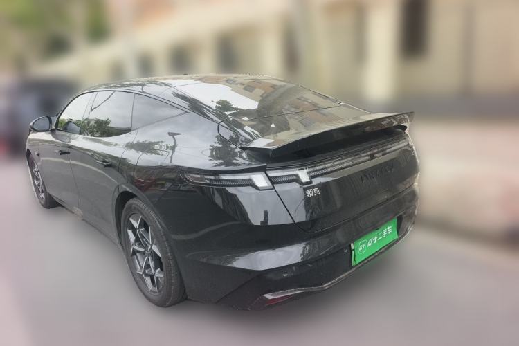 Used Lynk & Co Z10 2025 95 kWh 766 km Range Rear-Wheel Drive Max Rear Left 45 Deg