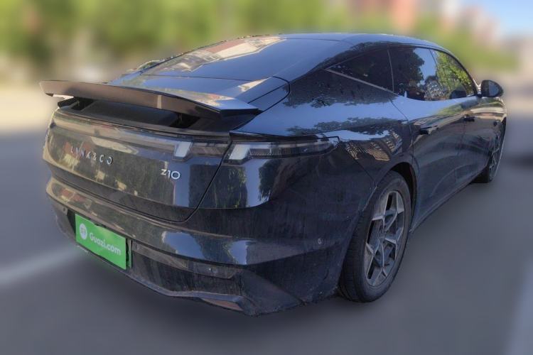Used Lynk & Co Z10 2025 95 kWh 806 km Range Rear-Wheel Drive Advanced Driver-Assistance System Max Rear Right 45 Deg