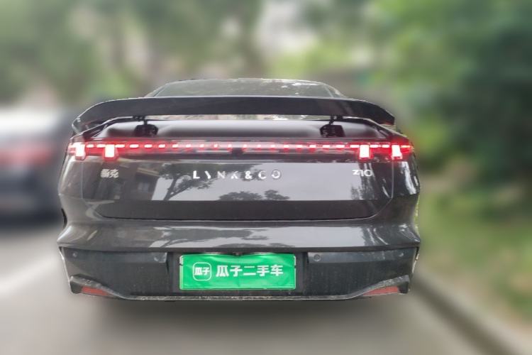 Used Lynk & Co Z10 2025 95 kWh 766 km Range Rear-Wheel Drive Max Rear
