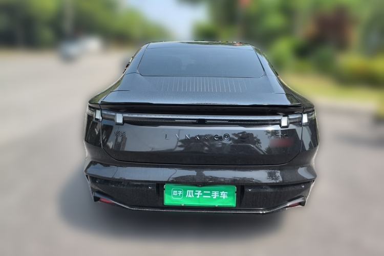 Used Lynk & Co Z10 2025 STARBUFF 95 kWh 766 km Range Rear-Wheel Drive Rear