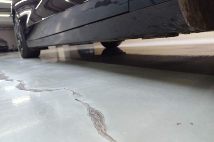 Used Lynk & Co Z10 2025 95 kWh 702 km All-Wheel Drive Intelligent Driving Ultra Right Side Sill