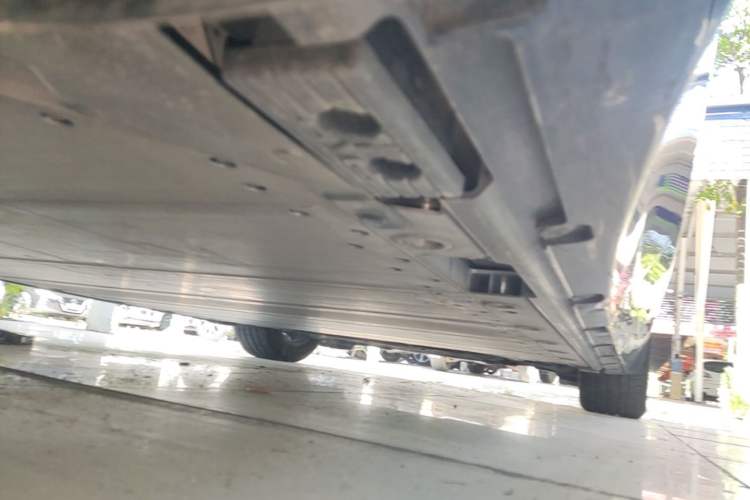 Used Lynk & Co Z10 2025 95 kWh 766 km Range Rear-Wheel Drive Max Right Side Sill