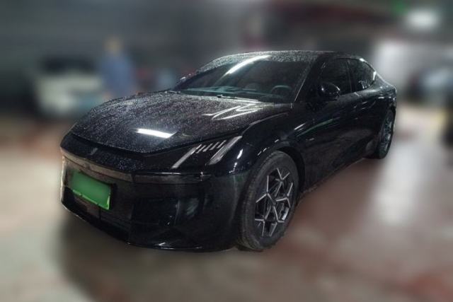 Used Lynk & Co Z10 2025 95 kWh 766 km Range Rear-Wheel Drive Max