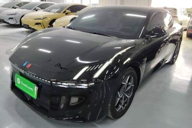 Used Lynk & Co Z10 2025 95 kWh 766 km Range Rear-Wheel Drive Max