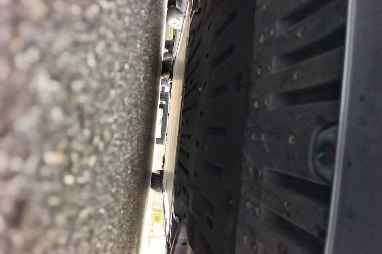 Used Lynk & Co Z10 2025 95 kWh 806 km Range Rear-Wheel Drive Advanced Driver-Assistance System Max Chassis Front