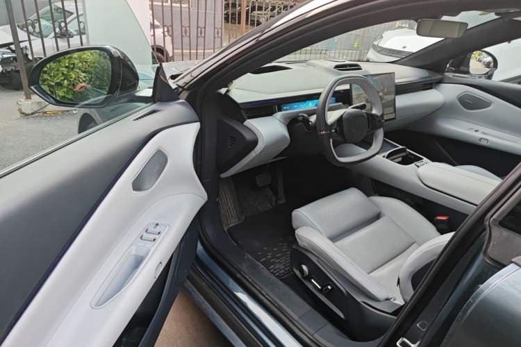 Used Lynk & Co Z10 2025 95 kWh 702 km All-Wheel Drive Intelligent Driving Ultra Driver Seat