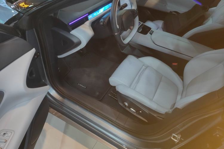 Used Lynk & Co Z10 2025 95 kWh 702 km All-Wheel Drive Intelligent Driving Ultra Driver Seat