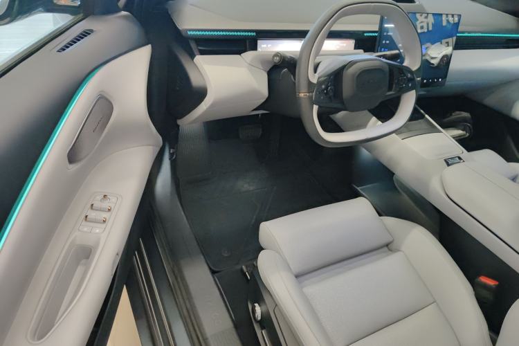 Used Lynk & Co Z10 2025 95 kWh 702 km All-Wheel Drive Intelligent Driving Ultra Driver Seat