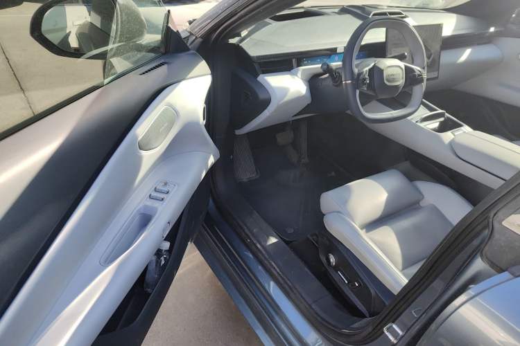 Used Lynk & Co Z10 2025 95 kWh 702 km All-Wheel Drive Intelligent Driving Ultra Driver Seat