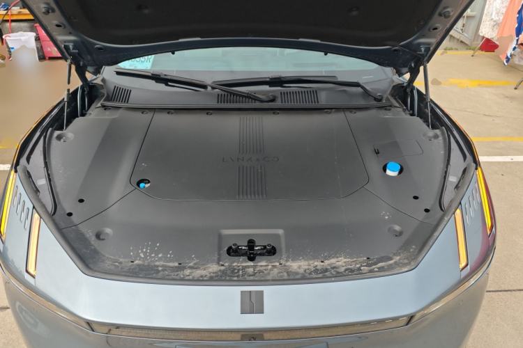 Used Lynk & Co Z10 2025 95 kWh 702 km All-Wheel Drive Intelligent Driving Ultra Engine Bay