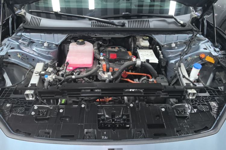 Used Lynk & Co Z10 2025 95 kWh 702 km All-Wheel Drive Intelligent Driving Ultra Engine Bay