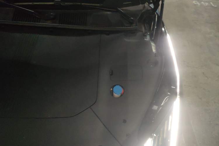 Used Lynk & Co Z10 2025 95 kWh 702 km All-Wheel Drive Intelligent Driving Ultra Engine Bay Left