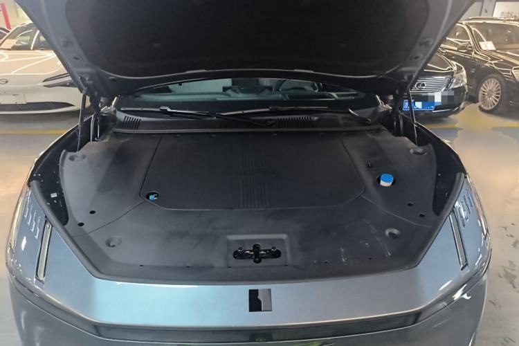 Used Lynk & Co Z10 2025 95 kWh 702 km All-Wheel Drive Intelligent Driving Ultra Engine Bay
